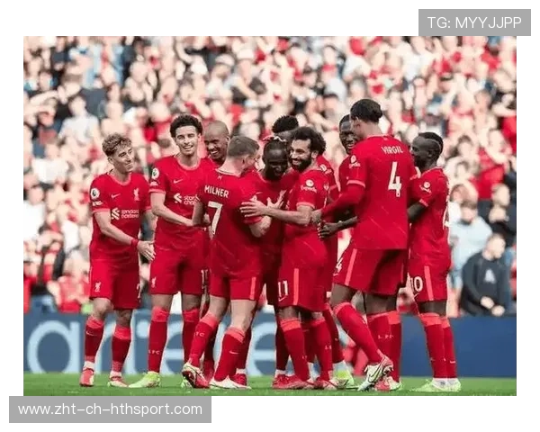 利物浦后场出球顺畅，马赛逼抢无果，利物浦vs马赛