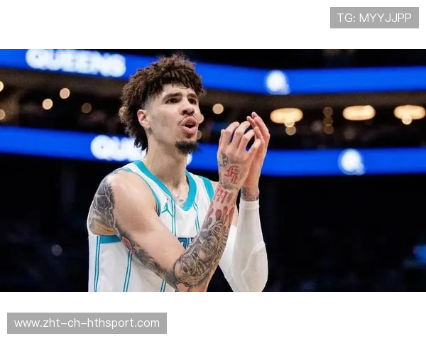 黄蜂拉梅洛三分雨落下，对手外线被打懵，黄蜂队拉梅洛